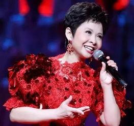 董文华生活照,岁月静好，光影中的温暖瞬间